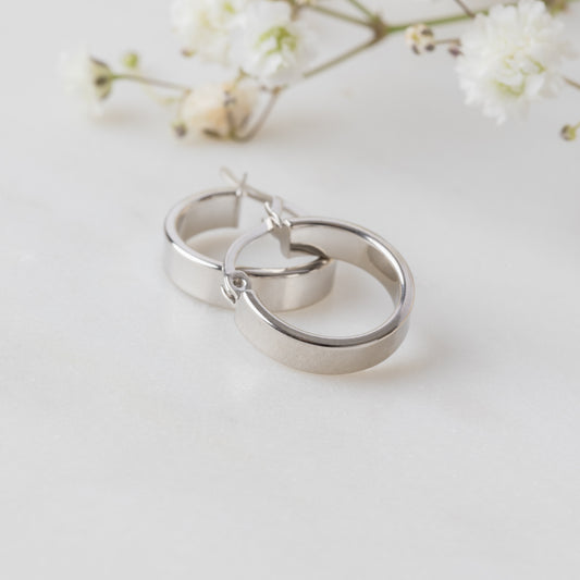 925 Sterling Silver Flat Hinge Hoop Small